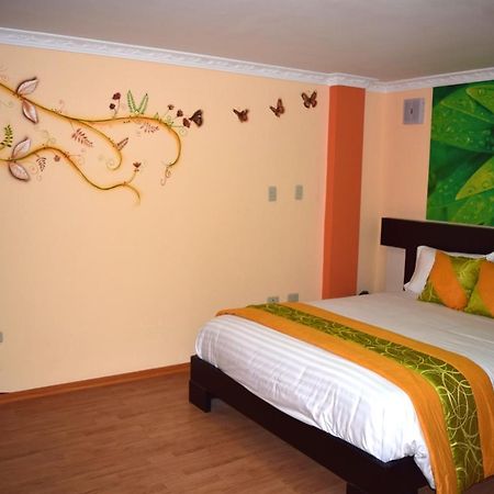 La Kapital Hotel Амбато Екстериор снимка