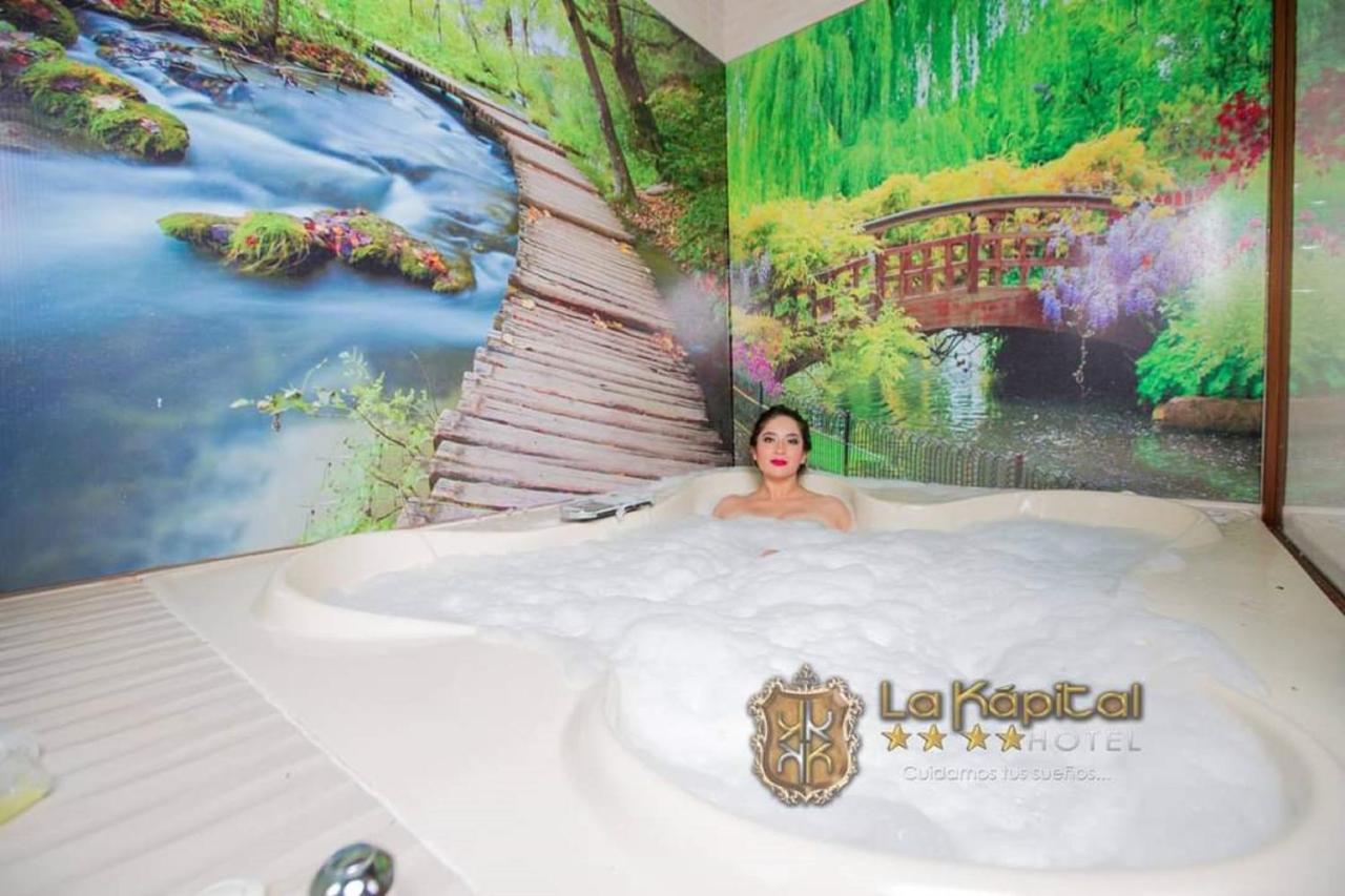 La Kapital Hotel Амбато Екстериор снимка