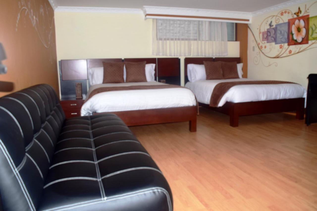 La Kapital Hotel Амбато Екстериор снимка