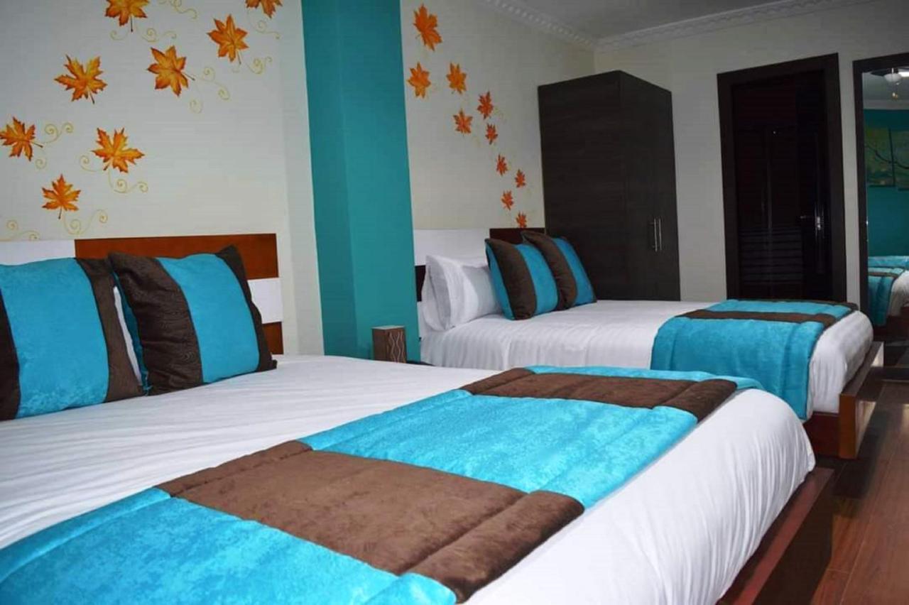 La Kapital Hotel Амбато Екстериор снимка
