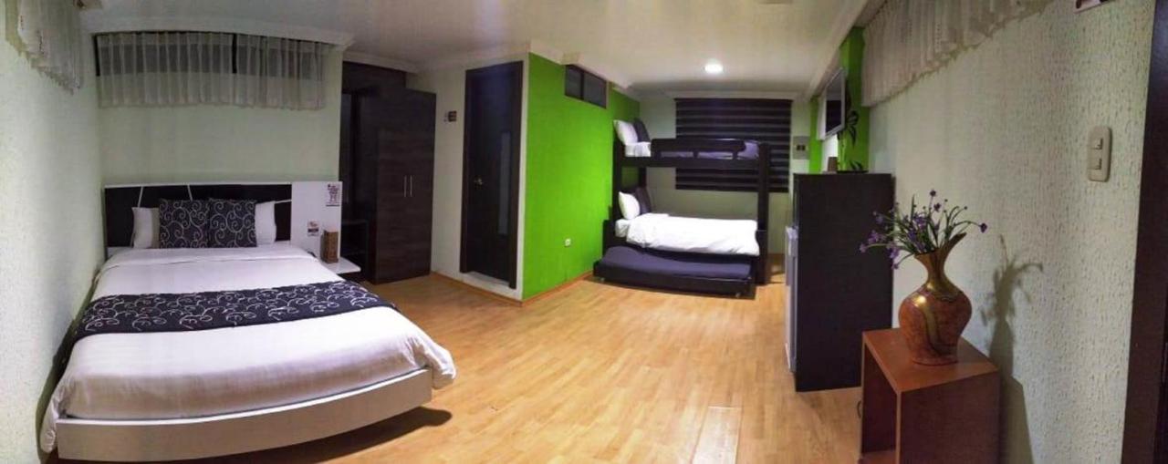 La Kapital Hotel Амбато Екстериор снимка
